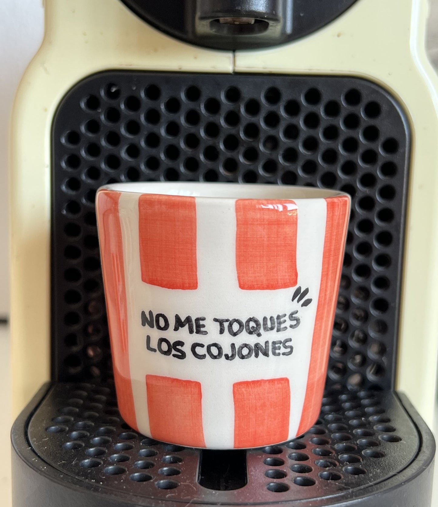 No me toques los cojones